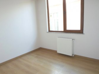 Güngören Akıncılar'da 5+1 İskanlı 2016 Yapımı 180 m2 Dubleks