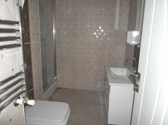 Güngören Akıncılar'da 5+1 İskanlı 2016 Yapımı 180 m2 Dubleks