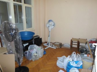 Bahçelievler'de Ferit Selime Yakın 1,Kat Arsa Tapulu 3+1 Balkonlu  Daire