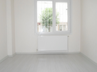 Güngören Akıncılar'da 2+1 Kredili Ön Cephe 80 m2 Balkonlu Yüksek Giriş