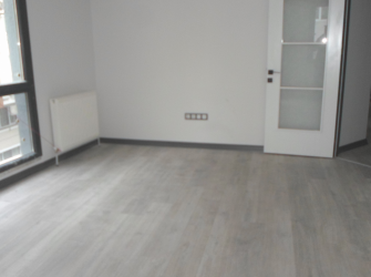 Bahçelievler Cumhuriyet 1,Kat Tek Daireli 3+1 Sıfır Asansörlü 110 m2