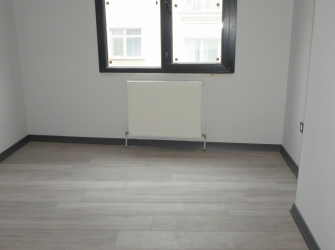 Bahçelievler Cumhuriyet 1,Kat Tek Daireli 3+1 Sıfır Asansörlü 110 m2