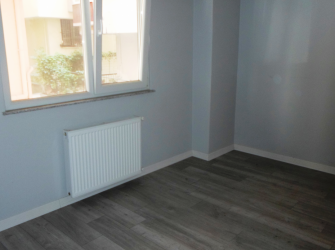 Bahçelievler'de Migrosa Yakın 2 Yıllık Bina 1+1 Yüksek Giriş 50 m2 Daire