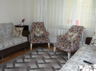 Bahçelievler Siyavuşpaşa'da 2+1 Arsa Tapulu 90 m2 Bahçe Katı