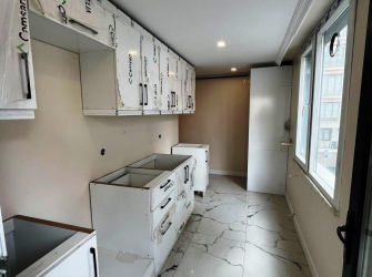 Güngören Güneştepe'de 2,Kat Sıfır 3+1 E.Banyolu 120 m2 Köşe  Daire