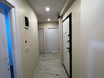 Güngören Güneştepe 2+1 Sıfır Bina Asansörlü 80 m2 Bahçe Katı