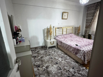 Güngören'de Tramvaya Yakın 2+1 Balkonlu 90 m2 Kredili Yüksek Giriş