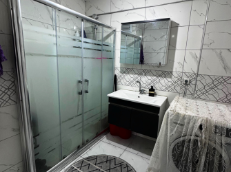 Güngören'de Tramvaya Yakın 2+1 Balkonlu 90 m2 Kredili Yüksek Giriş