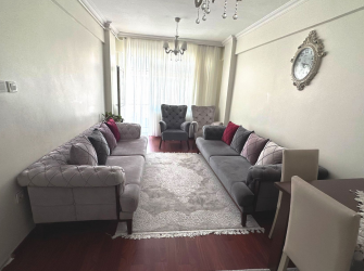 Güngören Camlıkahve'de 4,Kat Kredili 2+1 Balkonlu 85 m2 İçi Yapılı Masrafsız