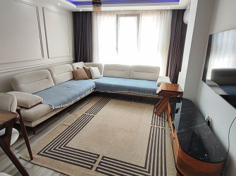 Bahçelievler Cumhuriyet'te 6 Yıllık Bina 170 m2 Çift Girişli 4+1 Dubleks