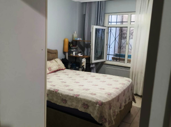 Güngören Akıncılar'da 2+1 Kredili Tramvaya Yakın 85 m2 Bahçe Katı
