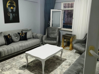 Güngören Akıncılar'da 2+1 Kredili Tramvaya Yakın 85 m2 Bahçe Katı