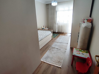 Bahçelievler Soğanlı Meydan 2,Kat Asansörlü 3+1 Arsa Tapulu 130 m2 