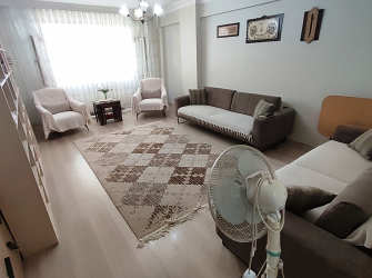 Bahçelievler Soğanlı Meydan 2,Kat Asansörlü 3+1 Arsa Tapulu 130 m2 