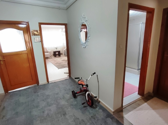 Bahçelievler Soğanlı Meydan 2,Kat Asansörlü 3+1 Arsa Tapulu 130 m2 