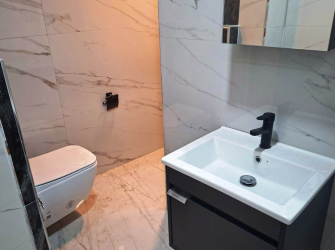 Güngören'de Tramvayın Dibi 1+1 Bahçe Katı 2 Yıllık  70 m2 İskanlı