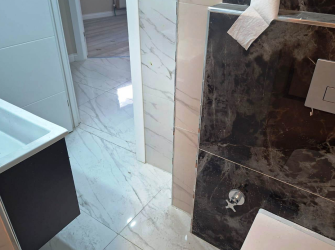 Güngören'de Tramvayın Dibi 1+1 Bahçe Katı 2 Yıllık  70 m2 İskanlı