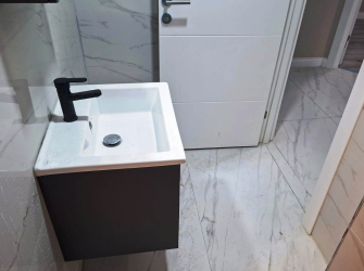 Güngören'de Tramvayın Dibi 1+1 Bahçe Katı 2 Yıllık  70 m2 İskanlı