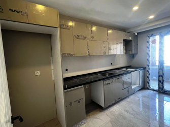 Güngören Güven'de 3,Ara Kat Asansörlü 3+1 Sıfır Balkonlu 120 m2