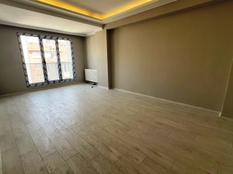 Güngören Güven'de 3,Ara Kat Asansörlü 3+1 Sıfır Balkonlu 120 m2