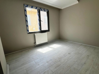 Güngören Güven'de 3,Ara Kat Asansörlü 3+1 Sıfır Balkonlu 120 m2