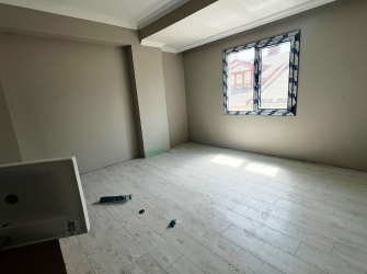 Güngören'de Alt Kat 2+1 Üst Kat 2+1 Ebeveyn Banyolu 200 m2 Dubleks