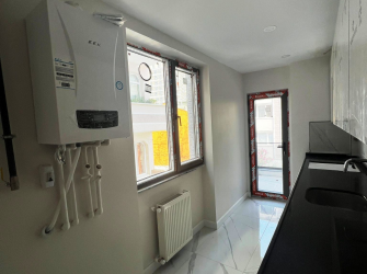Güngören Güven Mah 1,Kat Asansörlü 85 m2 Sıfır Ön Cephe 2+1 Balkonlu 