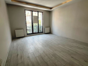 Güngören Güven Mah 1,Kat Asansörlü 85 m2 Sıfır Ön Cephe 2+1 Balkonlu 