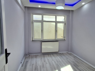 Bağcılar Yenigün'de 4,Kat Kredili 2+1 İçi Yapılı 85 m2 Ön Cephe Balkonlu