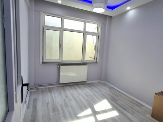 Bağcılar Yenigün'de 4,Kat Kredili 2+1 İçi Yapılı 85 m2 Ön Cephe Balkonlu