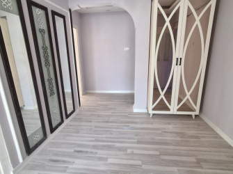 Bağcılar Yenigün'de 4,Kat Kredili 2+1 İçi Yapılı 85 m2 Ön Cephe Balkonlu