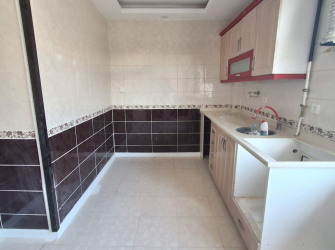 Bağcılar Yenigün'de 4,Kat Kredili 2+1 İçi Yapılı 85 m2 Ön Cephe Balkonlu