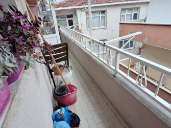 ACİL Camlıkahve'de 1993 Yapımı 5,Kat Asansörlü 2+1Kredili 100 m2 Balkonlu