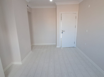 Bahçelievler'de Migrosa Yakın 6, Kat Sıfır 2+1 Asansörlü 90 m2 Boş Daire