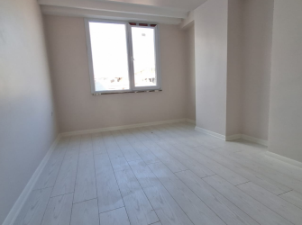 Bahçelievler'de Migrosa Yakın 6, Kat Sıfır 2+1 Asansörlü 90 m2 Boş Daire