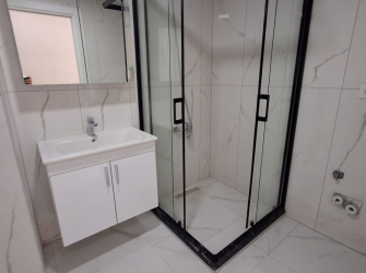 Bahçelievler'de Migrosa Yakın 6, Kat Sıfır 2+1 Asansörlü 90 m2 Boş Daire