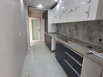 Bahçelievler'de Migrosa Yakın 6, Kat Sıfır 2+1 Asansörlü 90 m2 Boş Daire