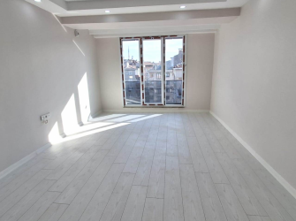 Bahçelievler'de Migrosa Yakın 6, Kat Sıfır 2+1 Asansörlü 90 m2 Boş Daire