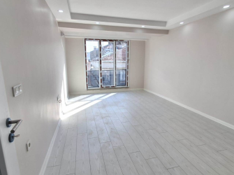 Bahçelievler'de Migrosa Yakın 6, Kat Sıfır 2+1 Asansörlü 90 m2 Boş Daire