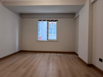 Güngören Camlıkahve'de 1,Kat Sıfır 2+1 Asansörlü 90 m2 Balkonlu