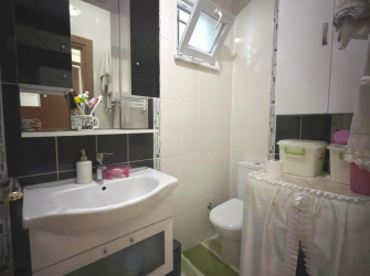 Güngören'de Tramvaya Yakın 2+1 Ebeveyn Banyolu 90 m2 Yüksek Giriş