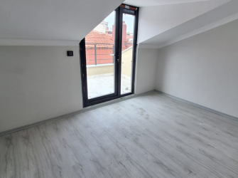 Güngören Camlıkahve'de 4+2 Dubleks Sıfır 180 m2 İki Mutfak İki Banyolu