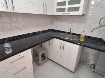Bağcılar Yenigün'de 3,Kat Arsa Tapulu 2+1 İçi Yapılı 90 m2 Ön Cephe