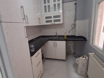 Bağcılar Yenigün'de 3,Kat Arsa Tapulu 2+1 İçi Yapılı 90 m2 Ön Cephe