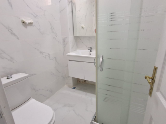 Bağcılar Yenigün'de 3,Kat Arsa Tapulu 2+1 İçi Yapılı 90 m2 Ön Cephe