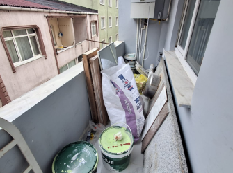 Bağcılar Yenigün'de 3,Kat Arsa Tapulu 2+1 İçi Yapılı 90 m2 Ön Cephe