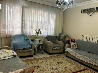 Güngören Posta Caddesinde 2+1 Kredili 100 m2 Balkonlu Yüksek Giriş