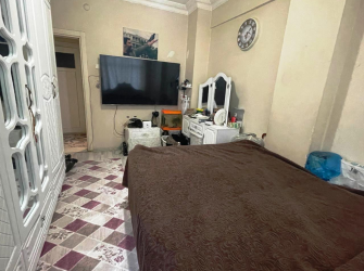 Güngören Posta Caddesinde 2+1 Kredili 100 m2 Balkonlu Yüksek Giriş