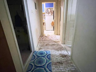 Güngören Posta Caddesinde 2+1 Kredili 100 m2 Balkonlu Yüksek Giriş