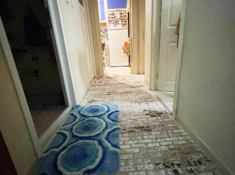 Güngören Posta Caddesinde 2+1 Kredili 100 m2 Balkonlu Yüksek Giriş